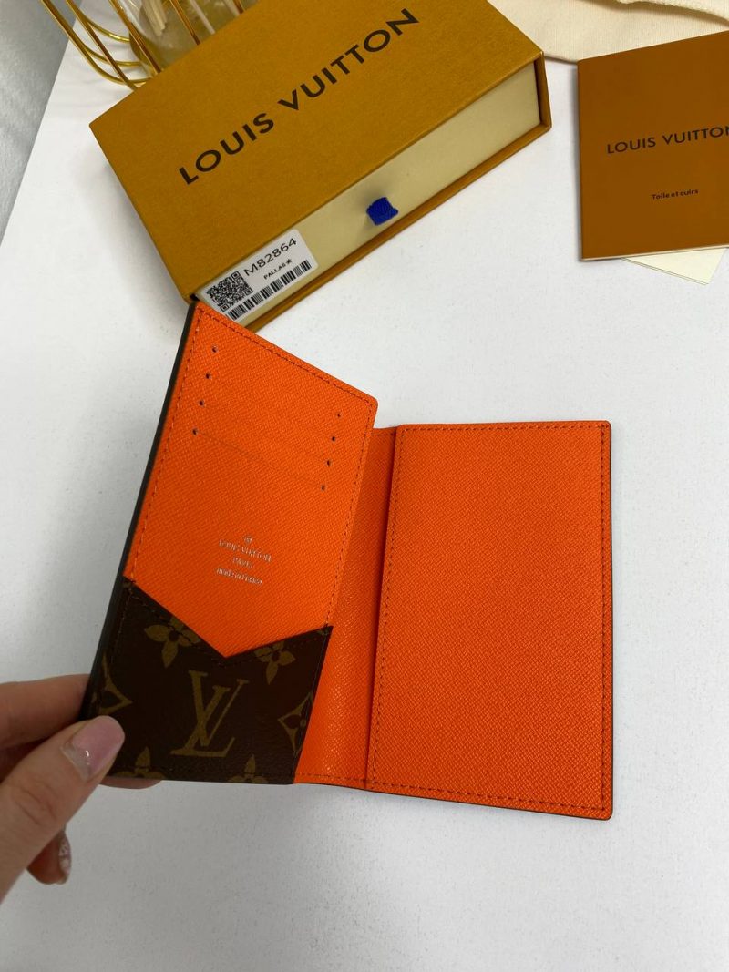 photo_5305673019324225731_y