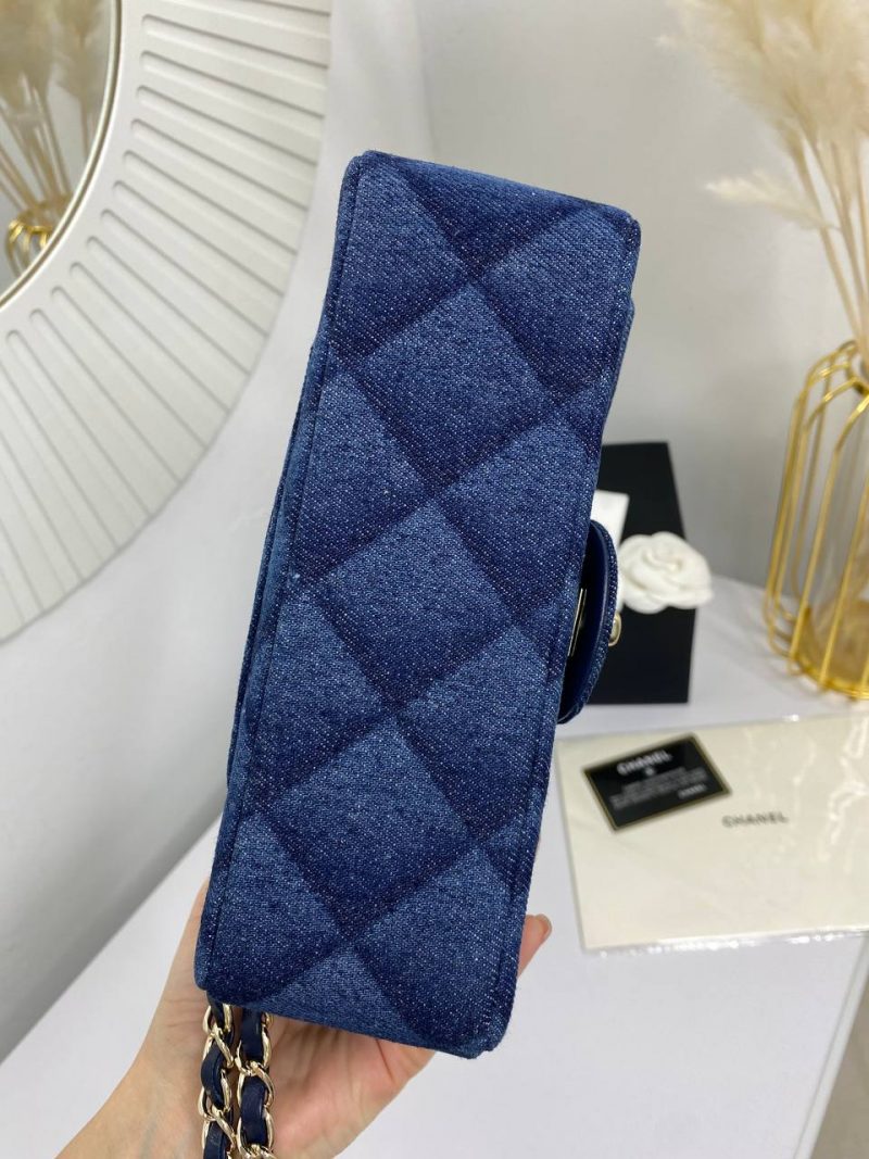 photo_5307505845078184696_y