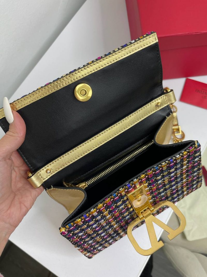 photo_5327767069829224091_y