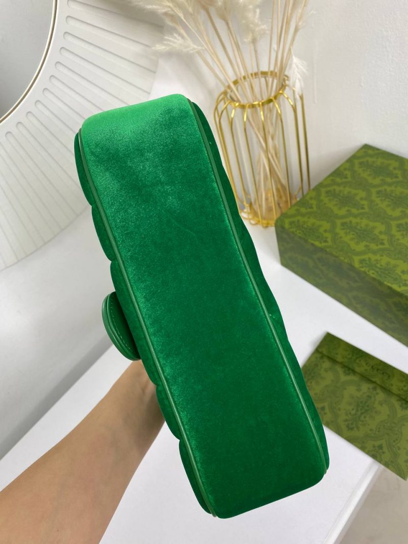 photo_5330495306070086904_y