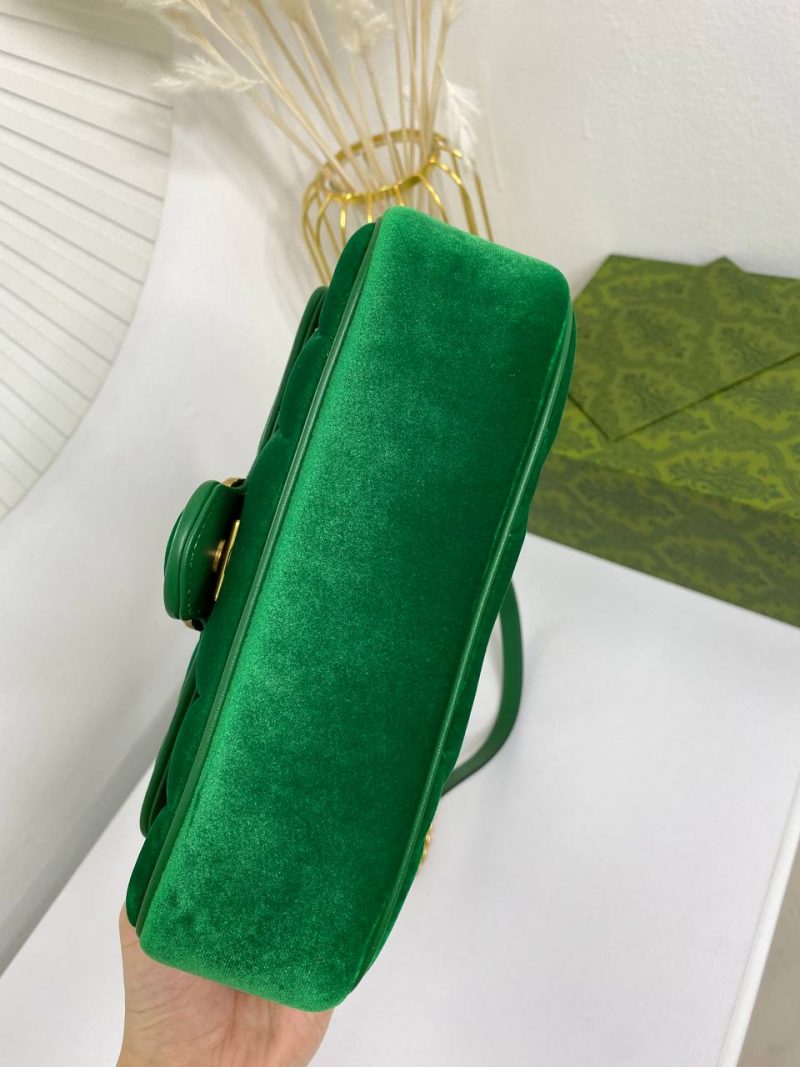 photo_5330495306070086931_y