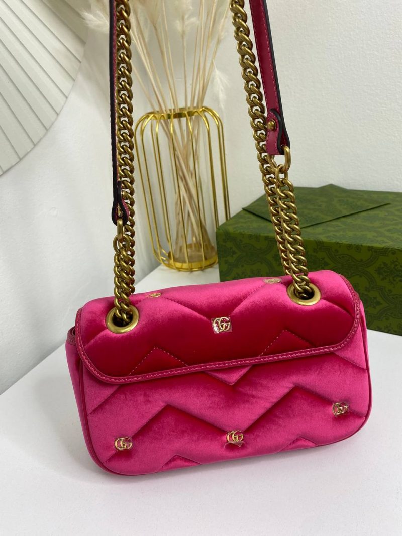 photo_5330495306070086939_y