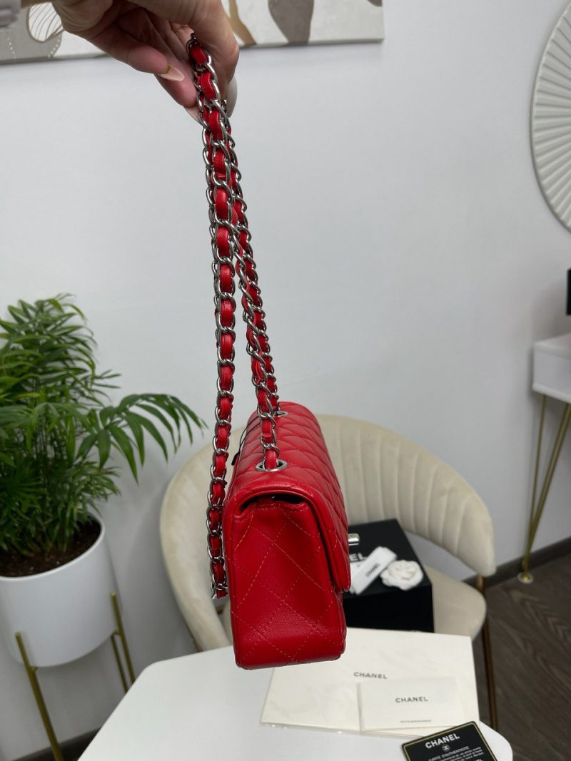 photo_5341415148751018056_y