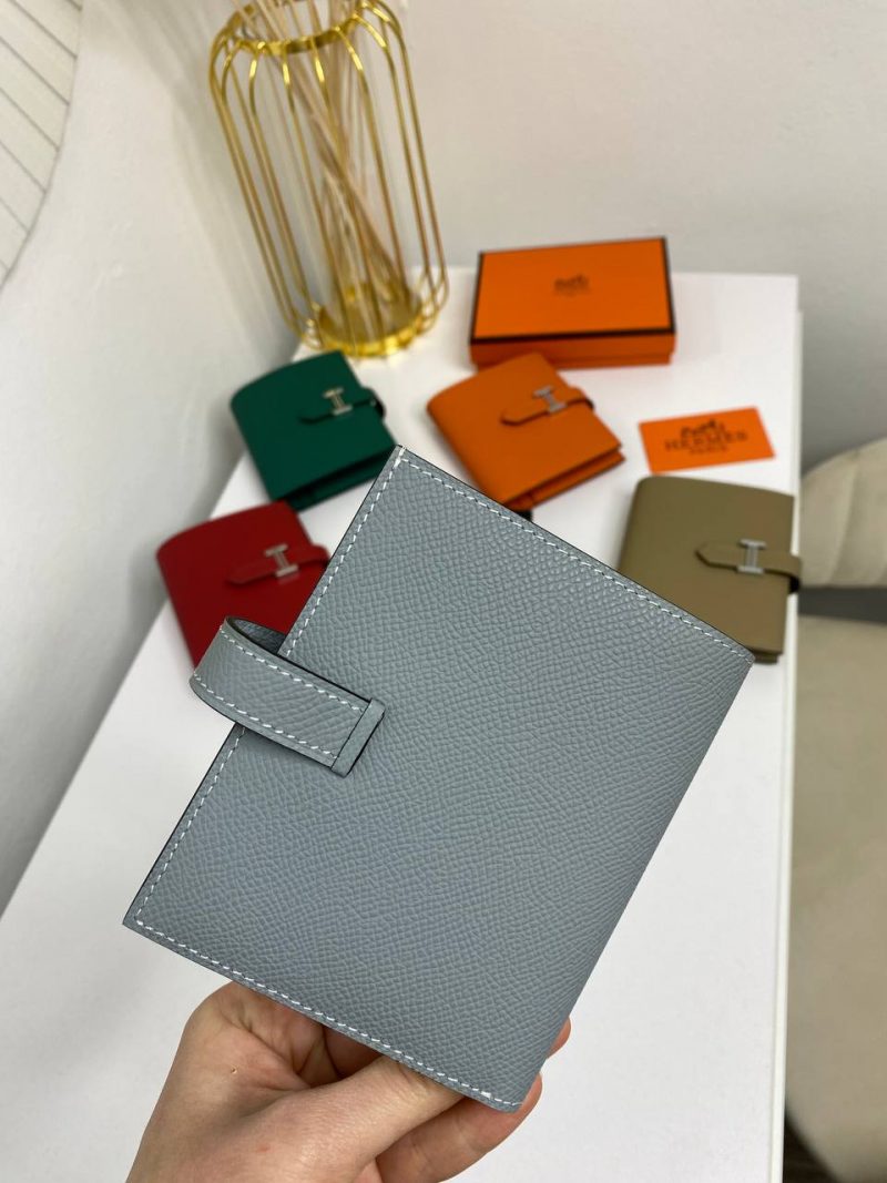 photo_5341675861855819210_y