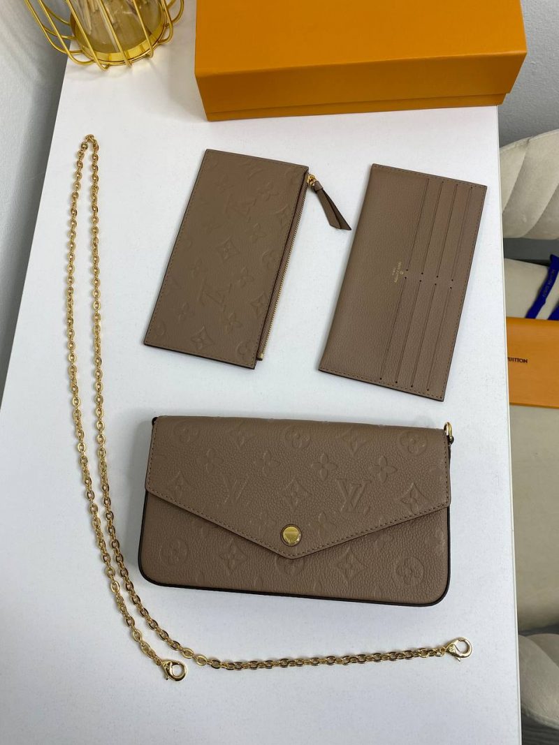 photo_5343628229434528443_y