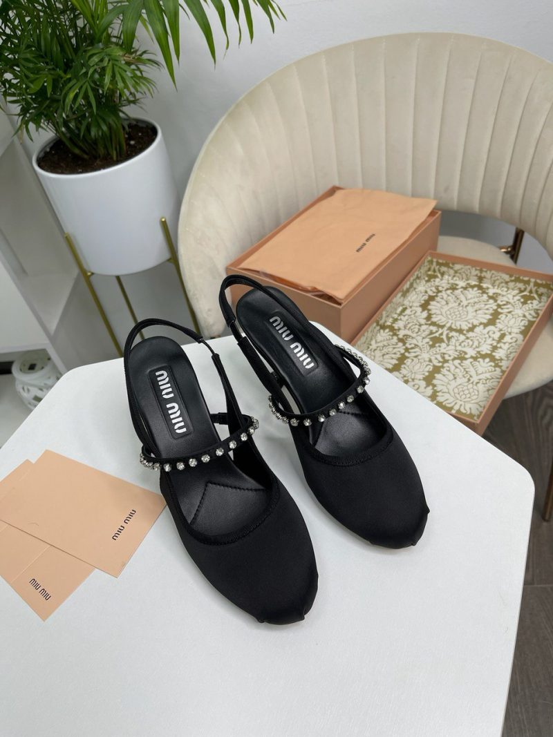 photo_5357190988830987129_y