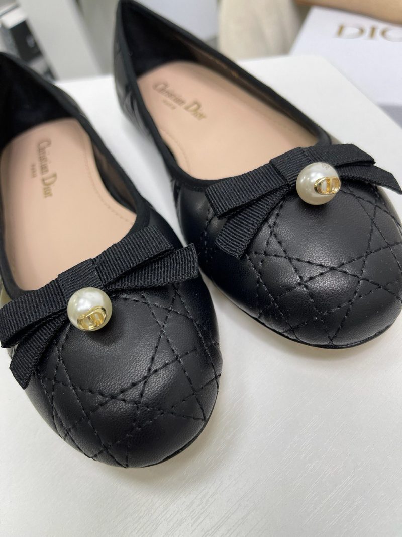 photo_5357190988830987182_y