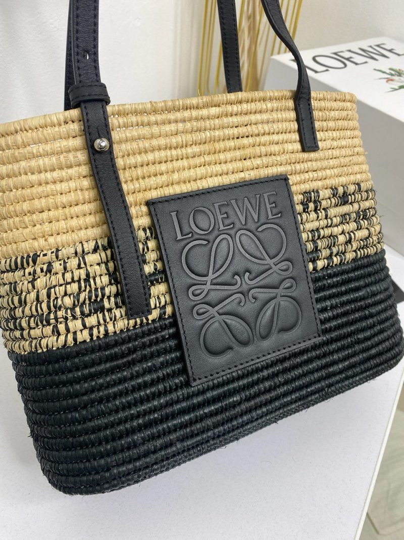 photo_5359442788644674261_y