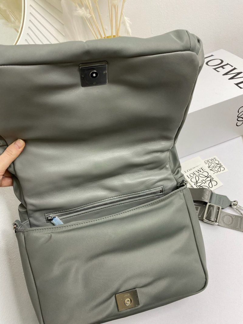 photo_5359442788644674300_y