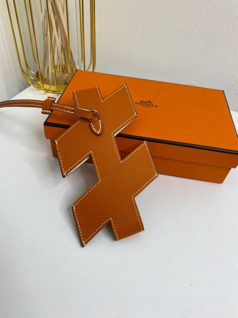 photo_5364237565579875968_y