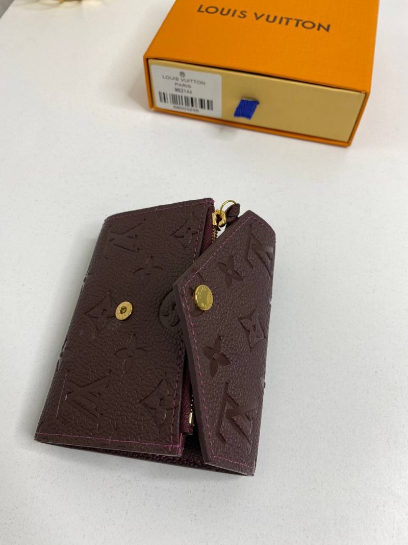 photo_5370583096291874140_y