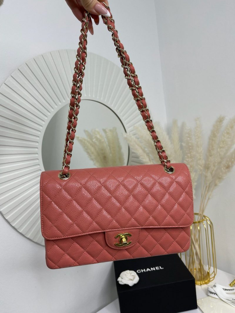 photo_5397775238617490410_y