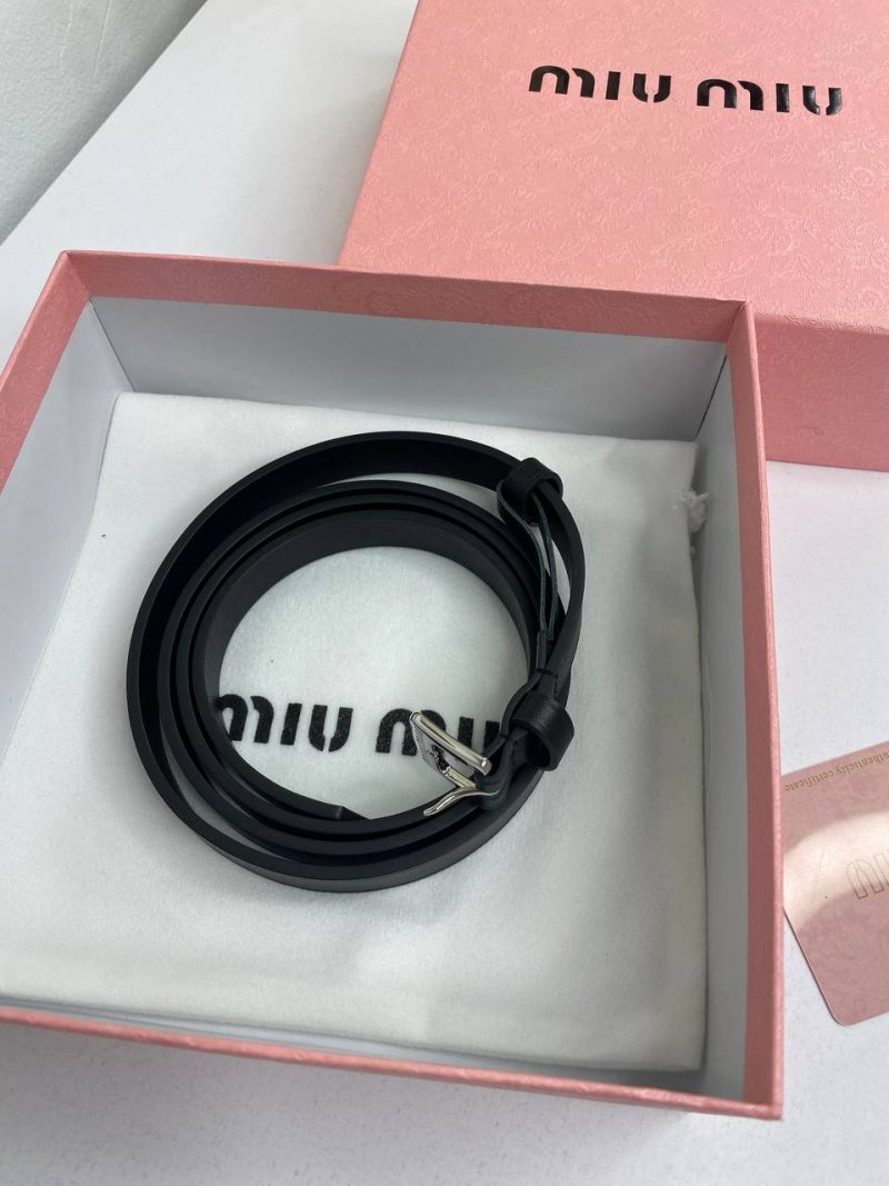 photo_5197438743953400948_y