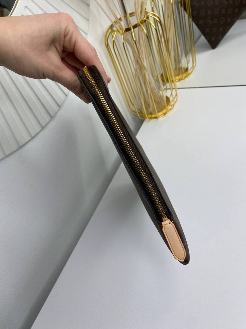 photo_5197438743953400975_y