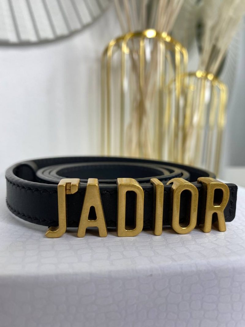 photo_5208687134452602533_y