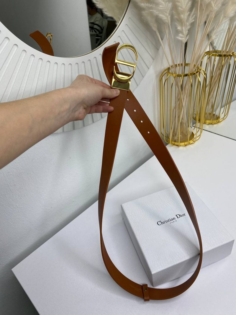 photo_5208687134452602544_y