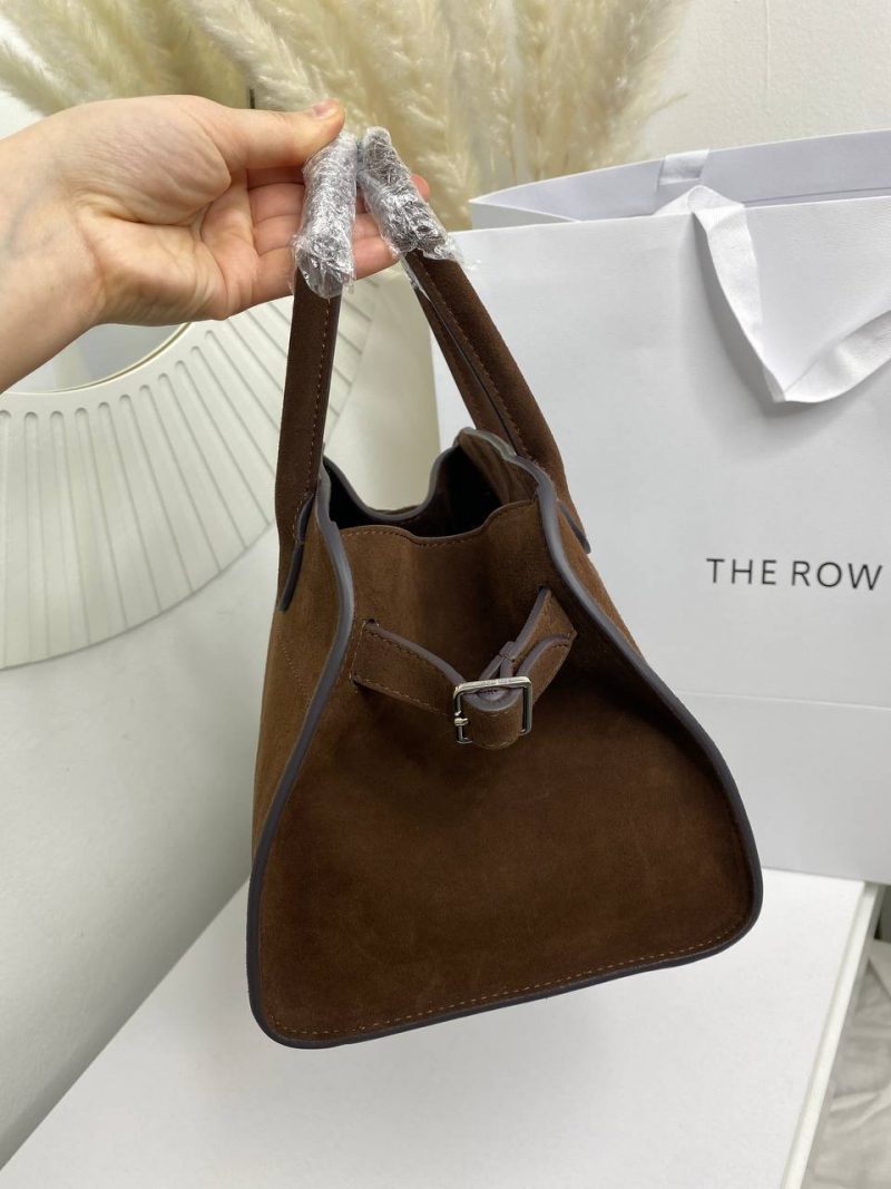 photo_5402215998578350904_y