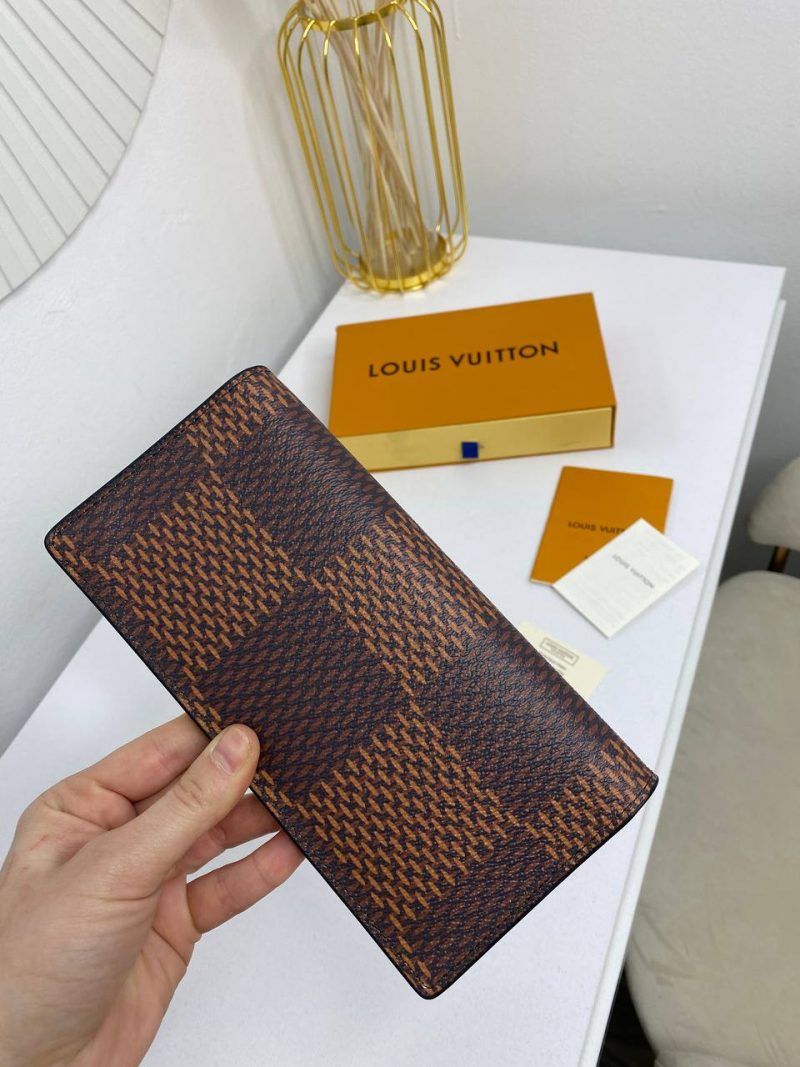 photo_5402215998578350986_y