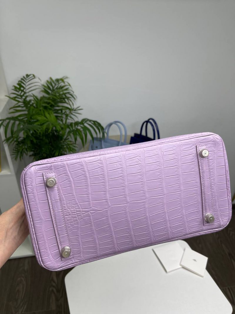 photo_5407023570221127084_y