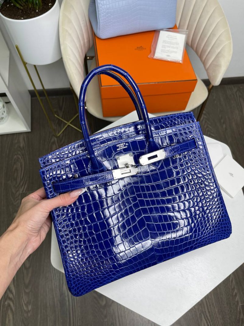 photo_5407023570221127092_y