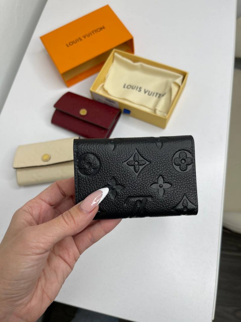 photo_5409134662611228612_y