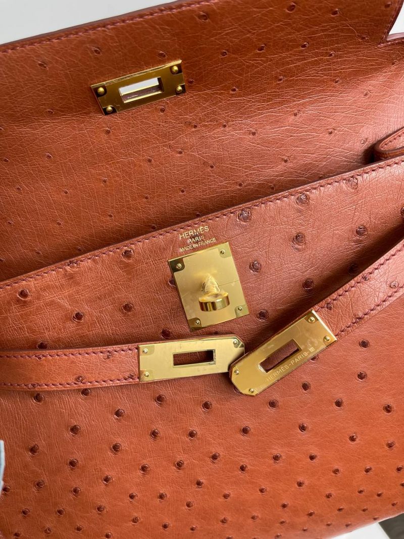 photo_5409275370034812414_y