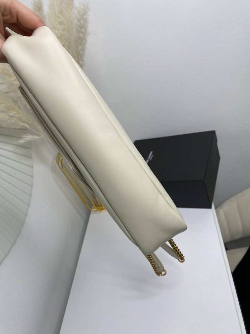 photo_5422834079277111078_y