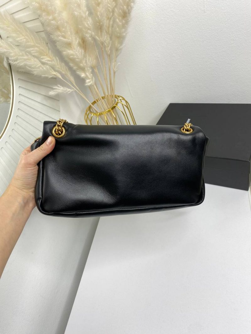 photo_5422834079277111082_y