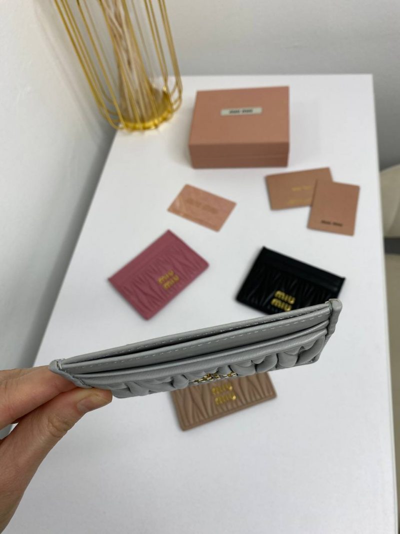 photo_5422834079277111135_y