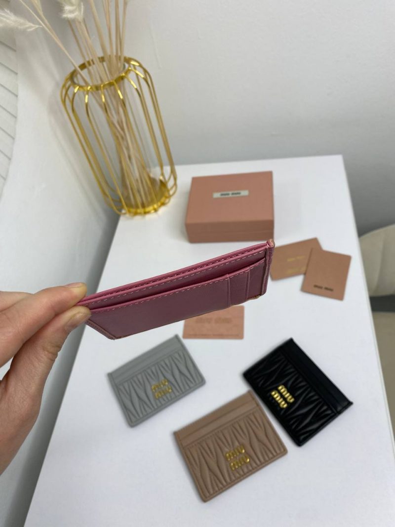 photo_5422834079277111141_y