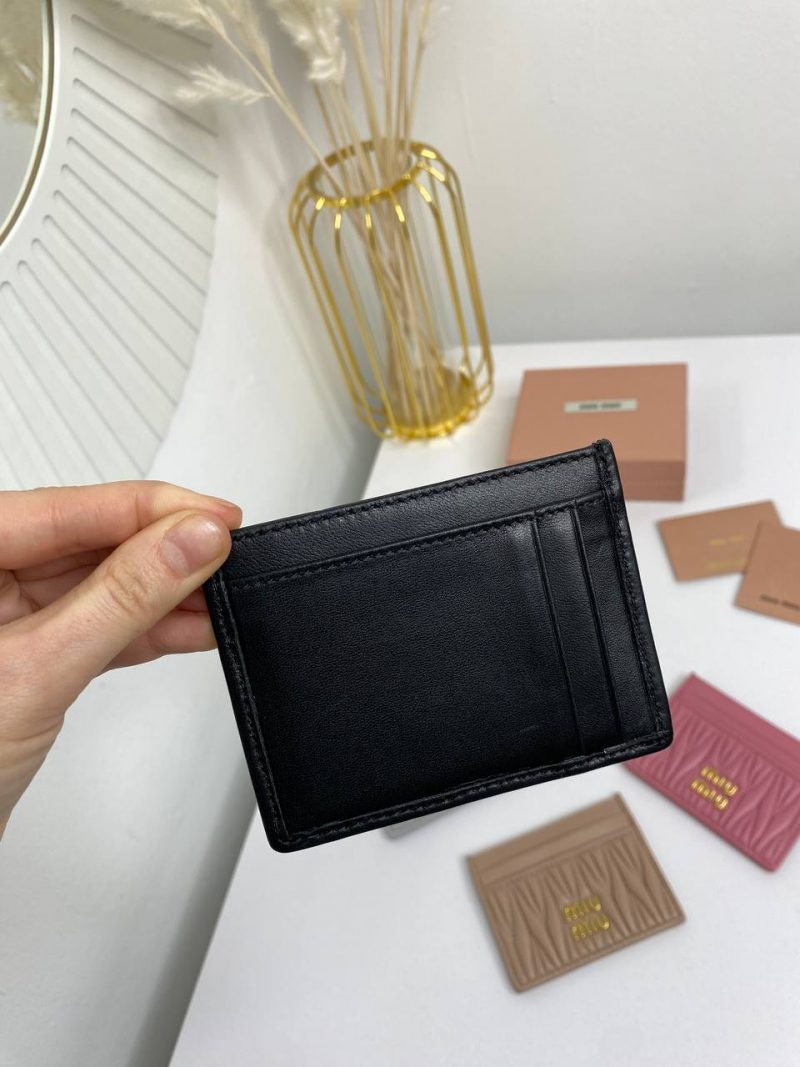 photo_5422834079277111144_y