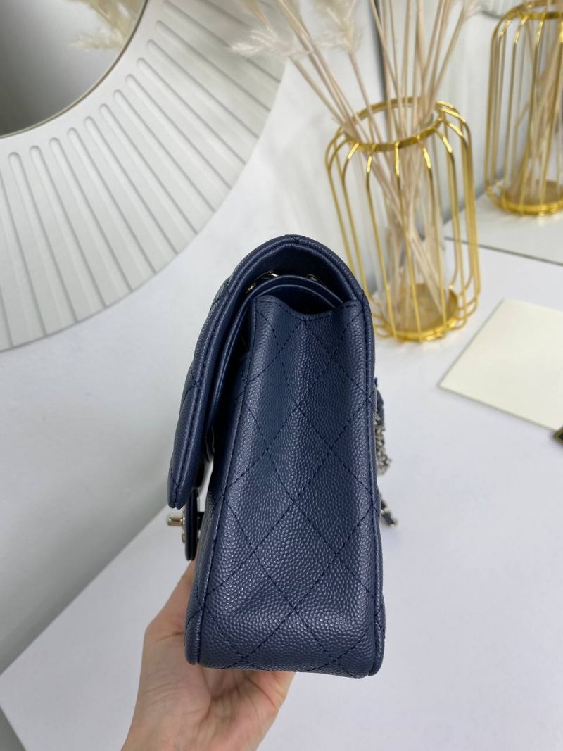 photo_5438122595187809025_y