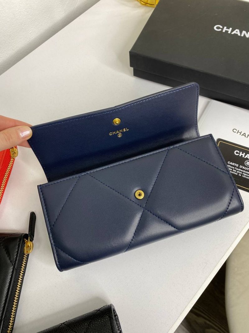 photo_5447408529230123139_y