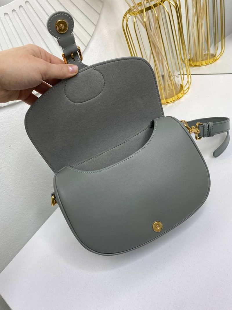 photo_5447408529230123164_y