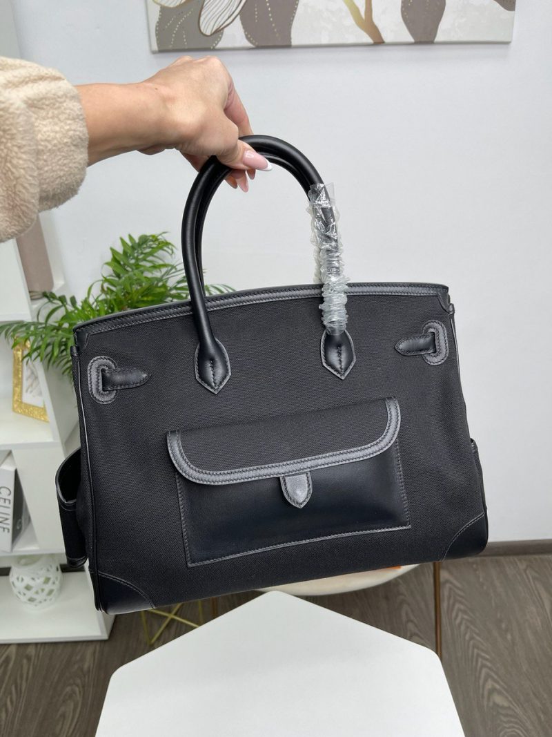 photo_5447552294670422531_y