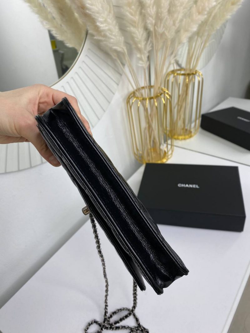 photo_5458685610110867218_y