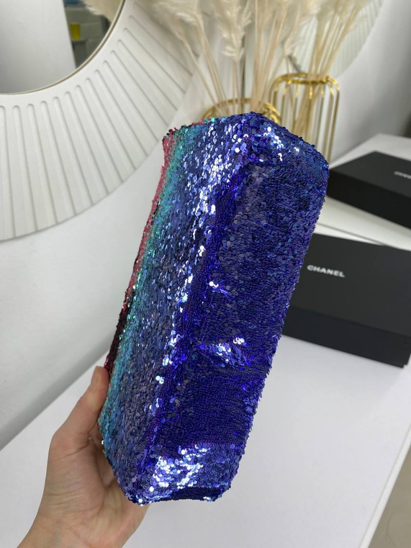 photo_5458685610110867245_y