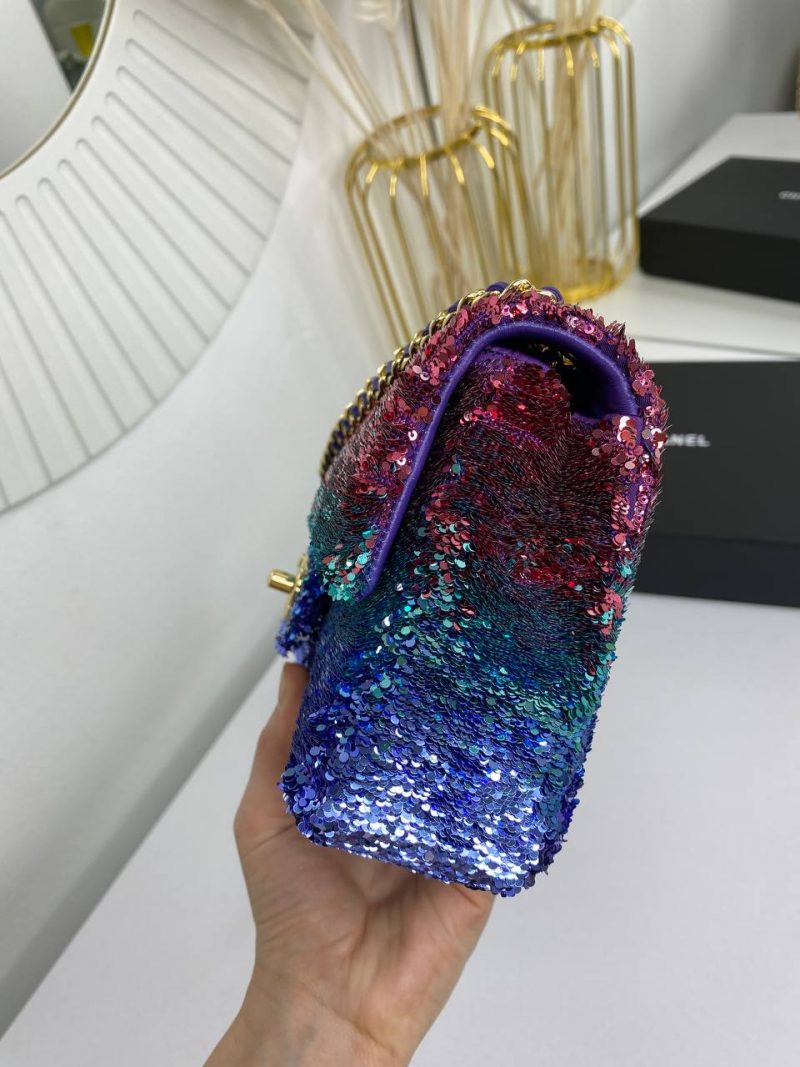 photo_5458685610110867246_y