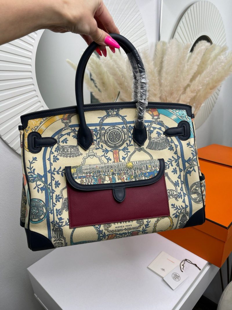 photo_5458696429133485631_y