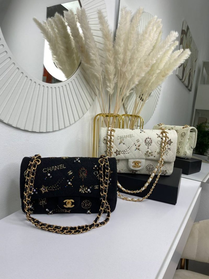 photo_5460649415187486221_y