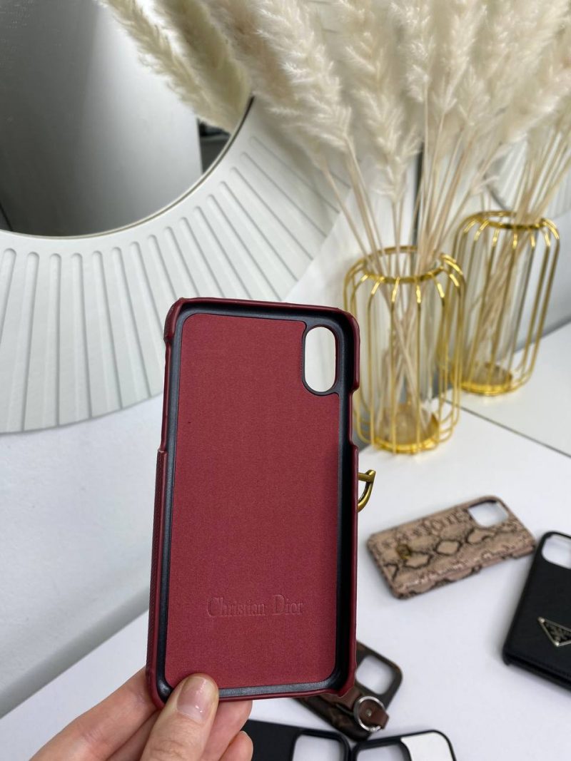 photo_5472391151400114053_y