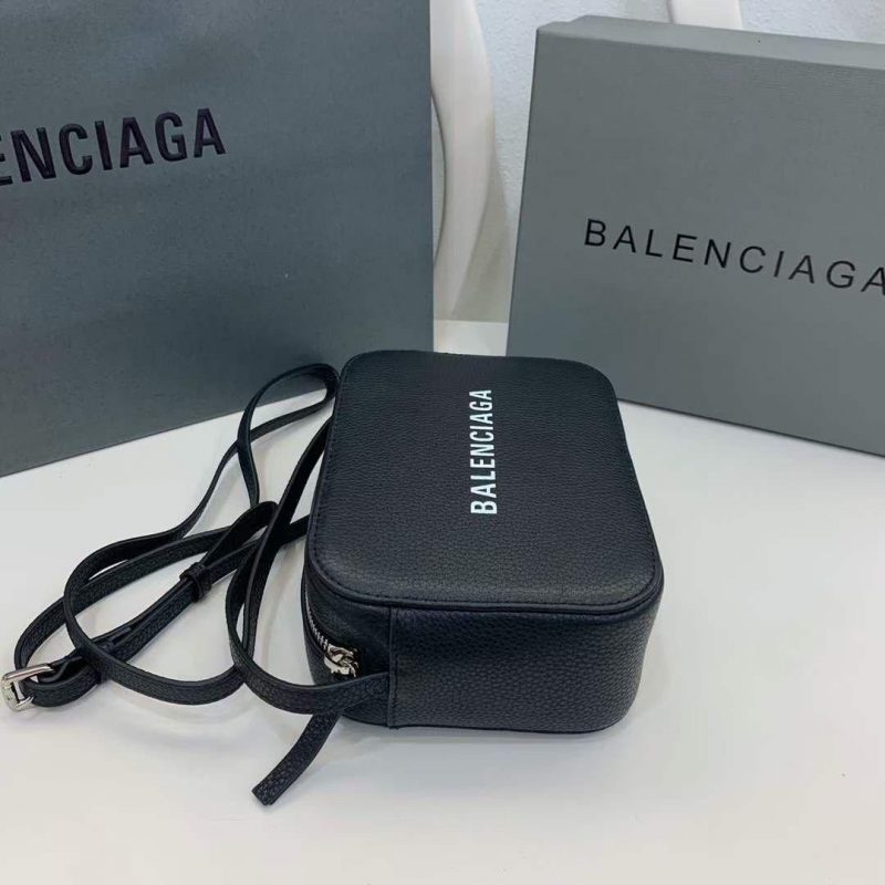 2463ffa1-51fa-4980-bccb-4e3a9a178613