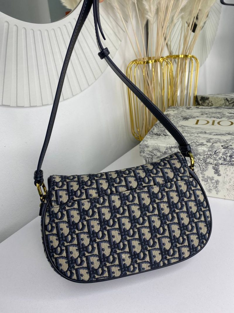 photo_5235902448126778866_y