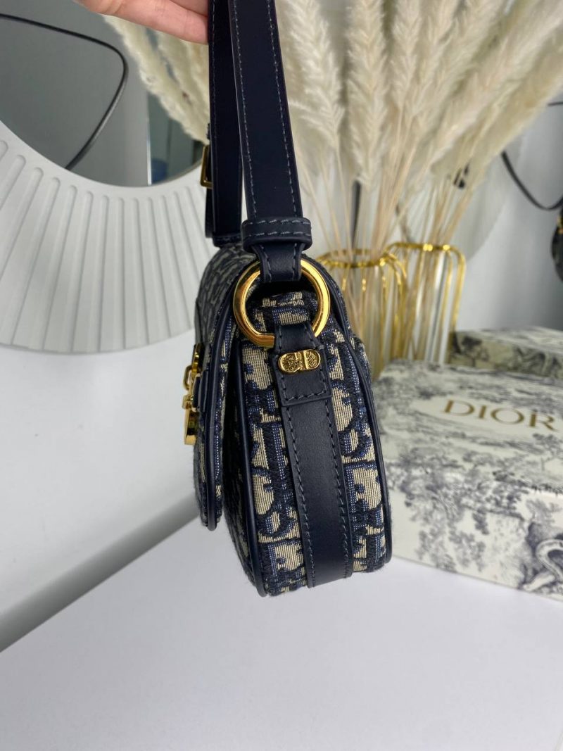 photo_5235902448126778867_y