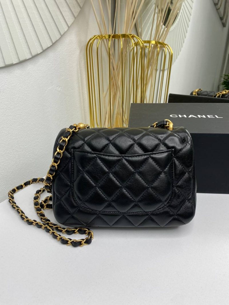 photo_5251234454876314128_y