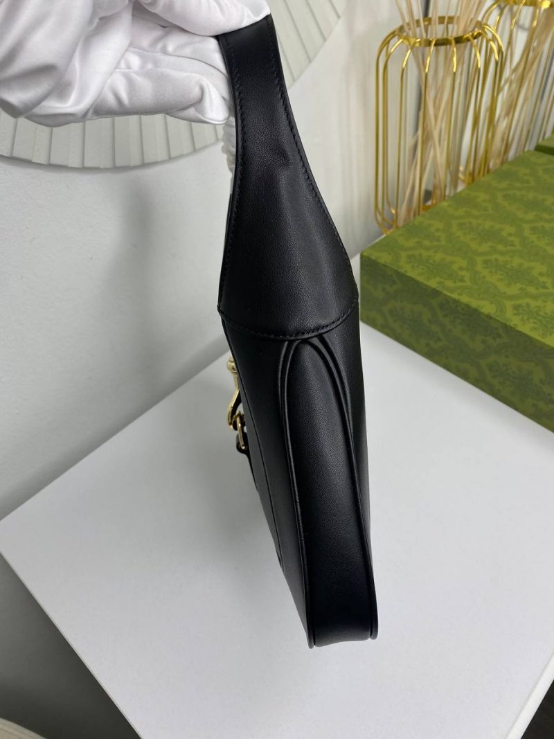 photo_5253946649414327850_y