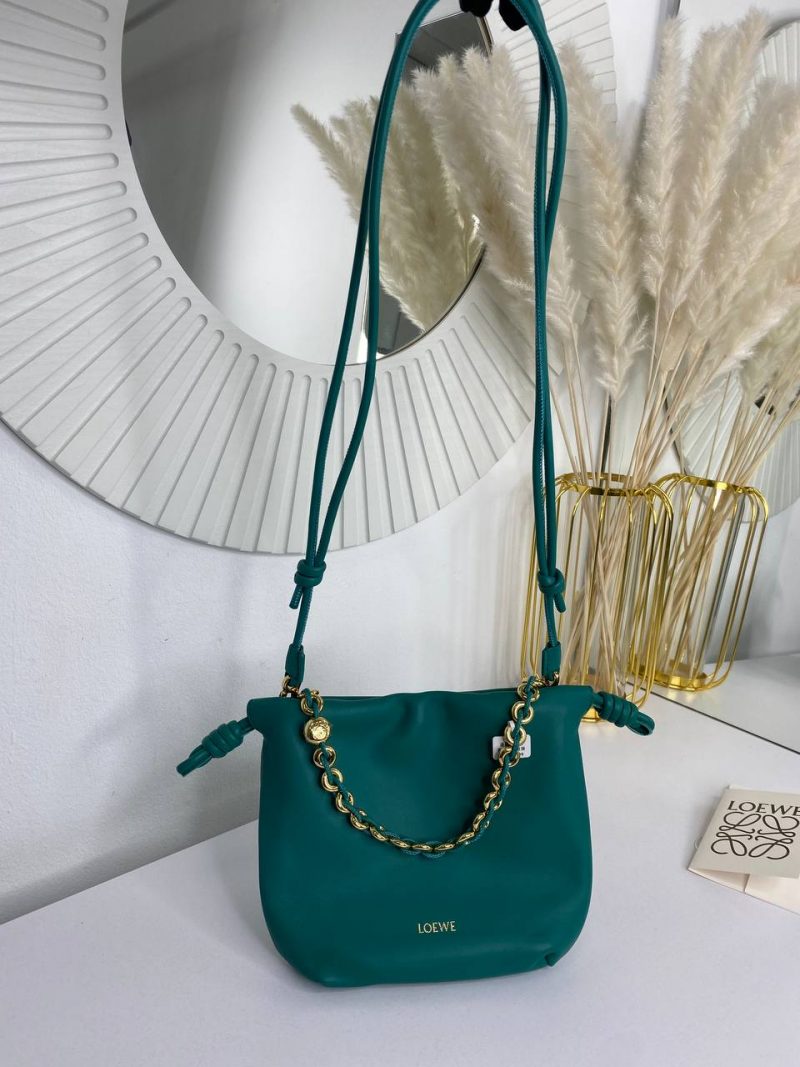 photo_5273908201412222741_y