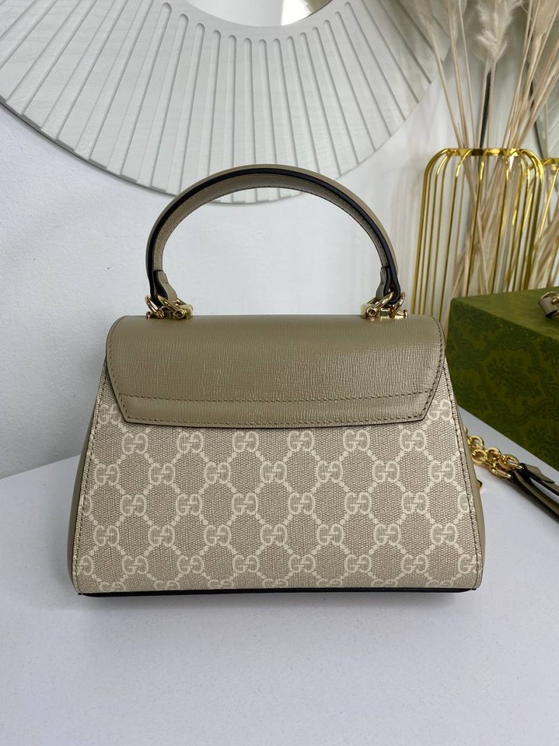 photo_5276440054568441708_y