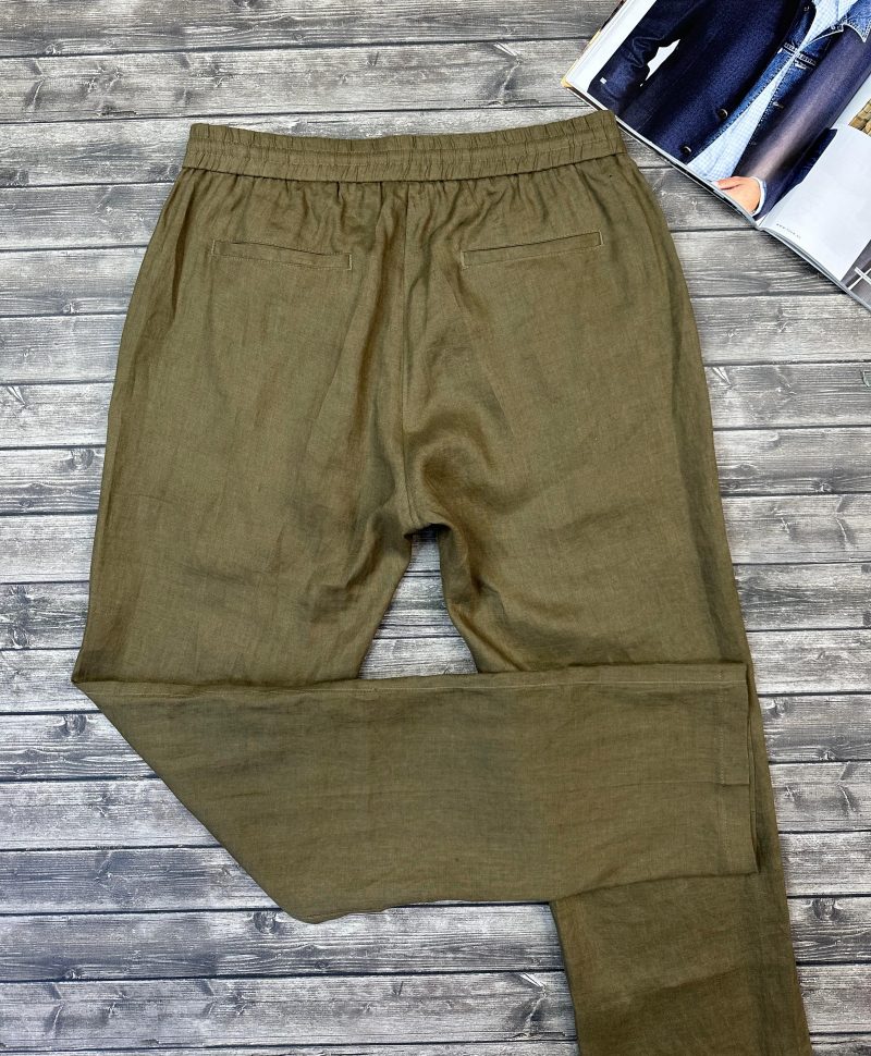 6793ad25-eda3-4557-aaf3-4b1d8a7c42e7