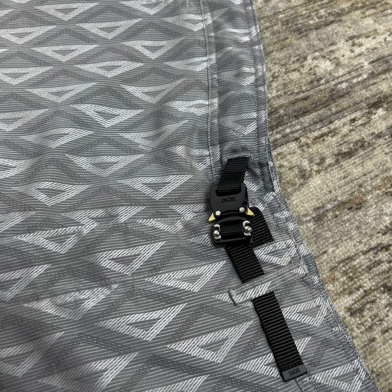 e2642238-65b2-40e0-93e4-193be2cc7c60